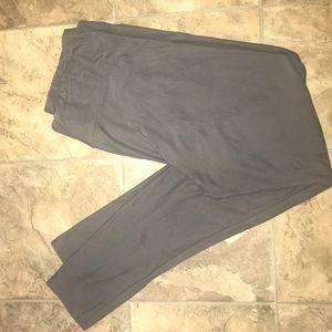 LulaRoe Tall and Curvy Leggings
